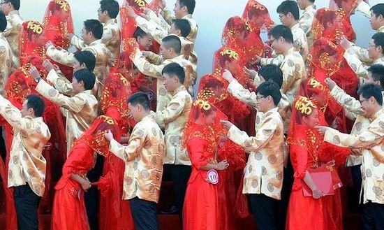 小光棍！大幸福！百对新