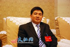 钟炳明:打造红色故都·七