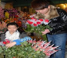 情人节 商家热炒“甜蜜经