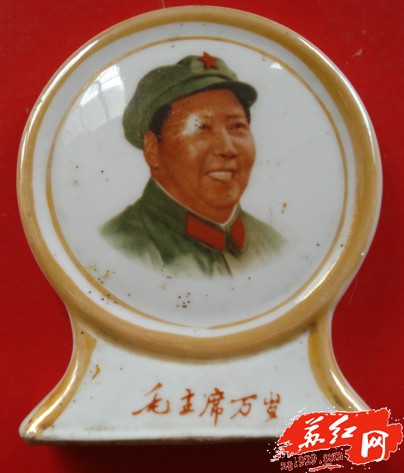 毛泽东原型摆件